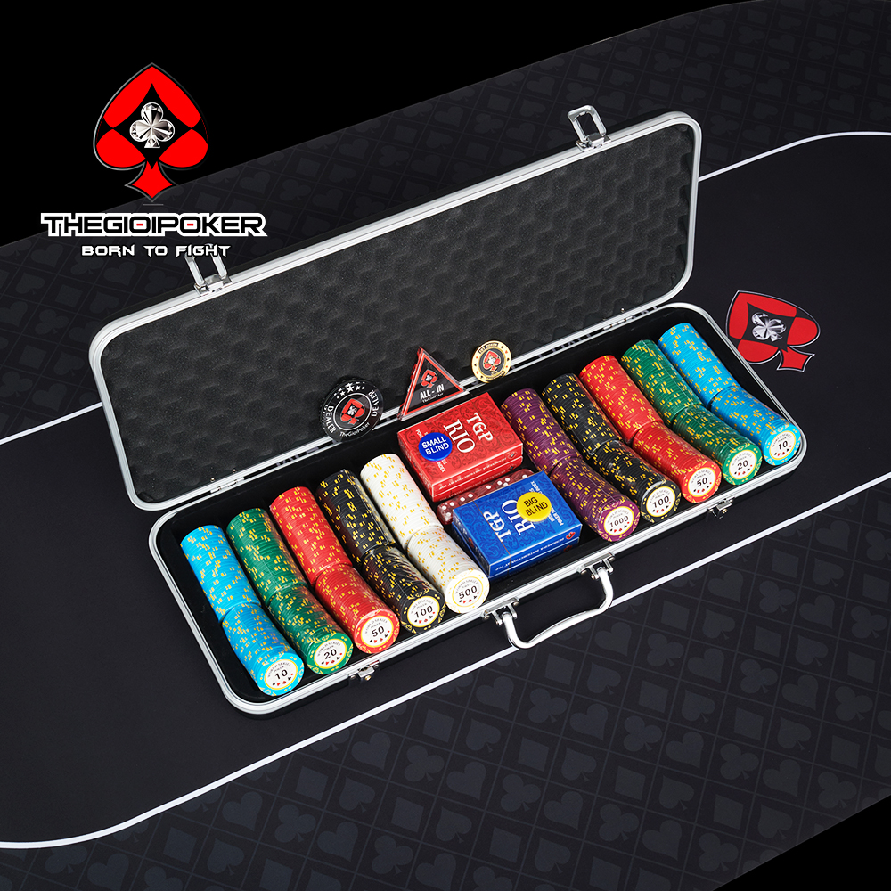 Cần mua poker phụ kiện? Bí kíp mua sắm thông minh cho bạn.